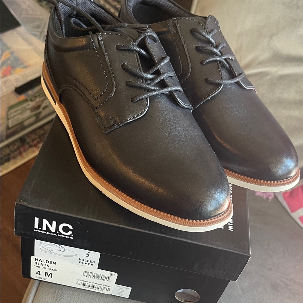 INC International Concepts kids Black Leather Shoes